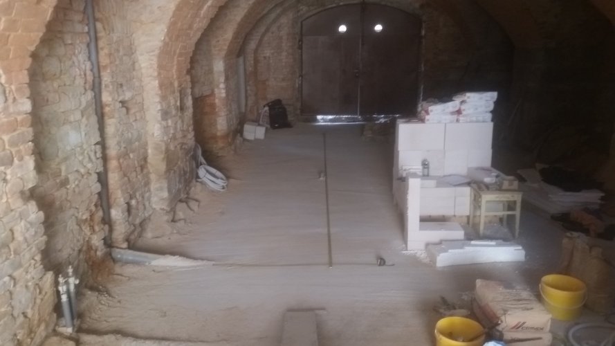 Vyměřování barového pultu.