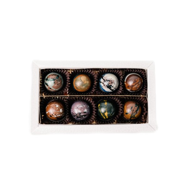 Bonboniéra OŘÍŠKOVÁ 8 ks - mix CE29