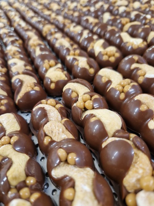 Sticks KEŠU & SLANÝ KARAMEL mléčné