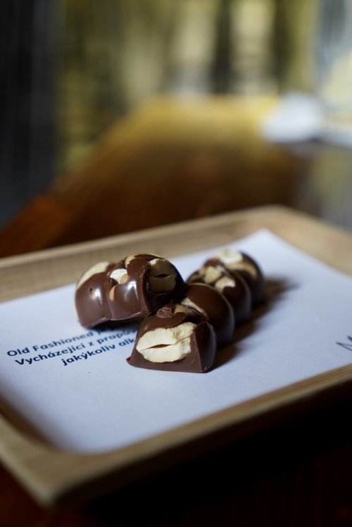 Sticks KEŠU & SLANÝ KARAMEL mléčné