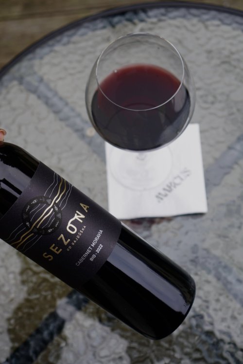 Cabernet Moravia  - moravské zemské víno červené suché 0,75l