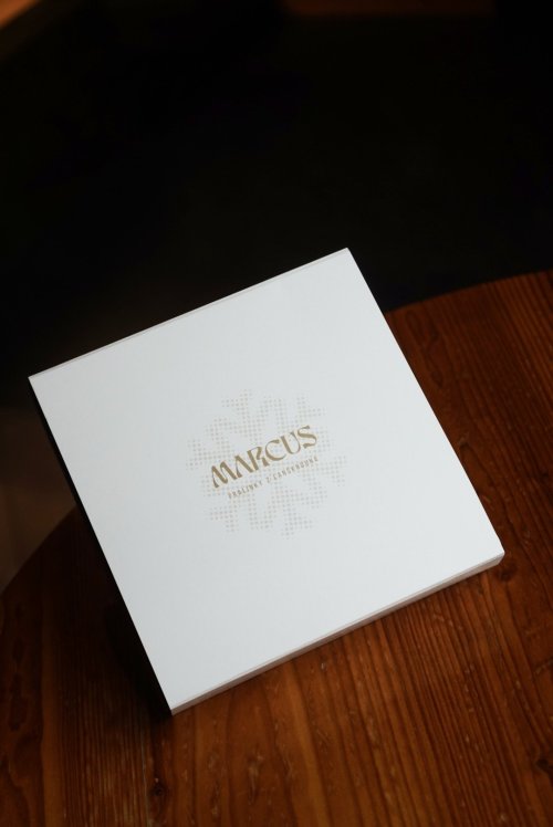 VÁNOČNÍ KOLEKCE 16 pralinek - CE2