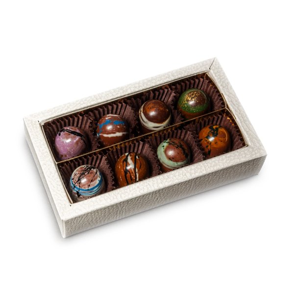 Kolekce 8 pralinek OŘÍŠKOVÁ